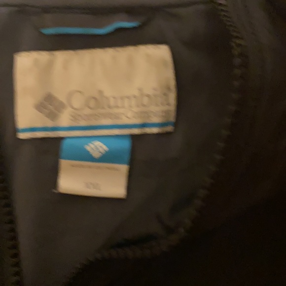 Men’s Columbia windbreaker/raincoat - Picture 2 of 4